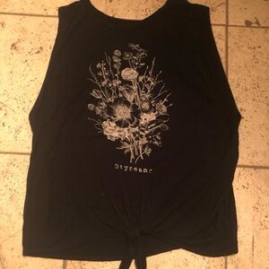 Dirtee Laundry knotted front top / blouse
